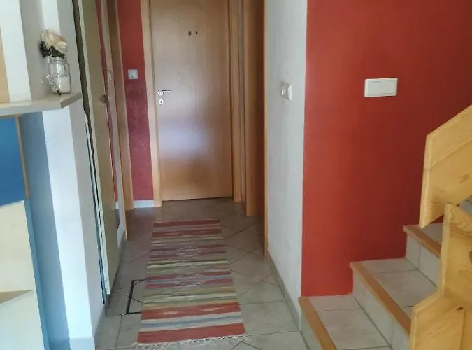 דירה Apartma Peter1a בגונג'ה נה גורנג'סקם